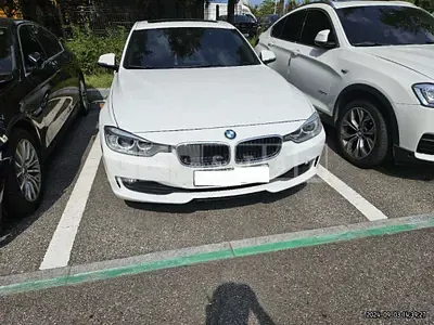 Photo 1 of 33: 2015 BMW 320d, VIN WBA3D3100FK470668 — Korean insurance auction