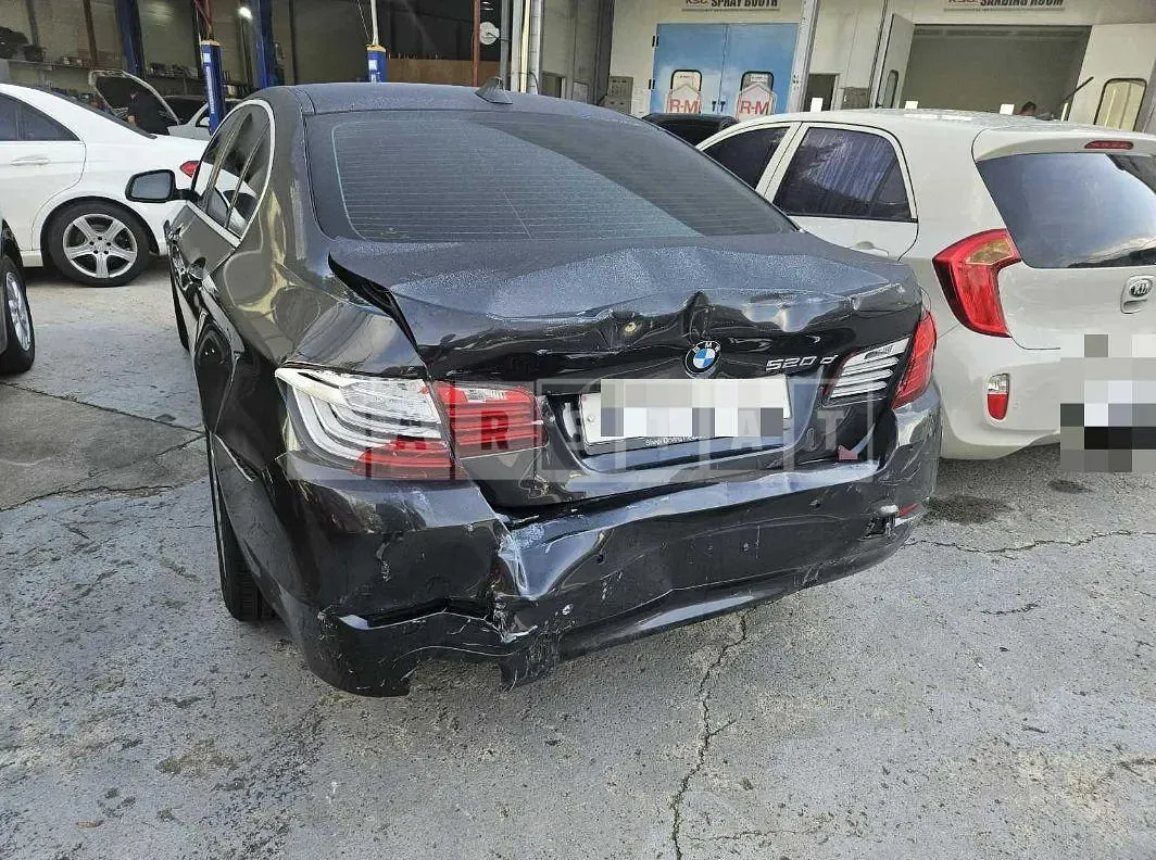 Photo 2 of 13: 2014 BMW 520d — Korean insurance auction