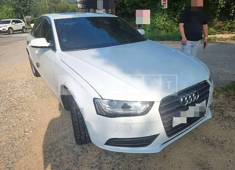 Photo 2 of 7: 2015 Audi A4 35 TDI quattro — Korean insurance auction
