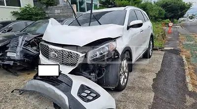 Photo 1 of 13: 2017 Kia Sorento, VIN KNAPS81ABHA357694 — Korean insurance auction