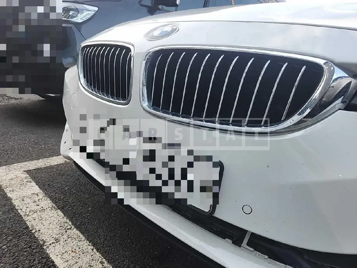 Photo 2 of 8: 2019 BMW (parts) 430i Convertible Headlamp — Korean insurance auction