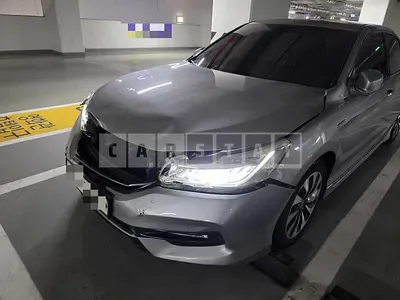 Photo 1 of 9: 2017 Honda Accord Hybrid — Korean insurance auction