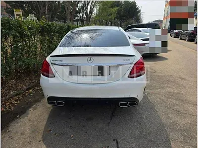Photo 1 of 15: 2017 Mercedes-Benz C220d 4Matic, VIN WDDWF0FB9HR254644 — Korean insurance auction
