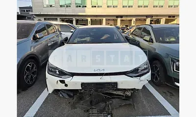 Photo 1 of 23: 2022 Kia EV6 Long Range Earth 4WD — Korean insurance auction