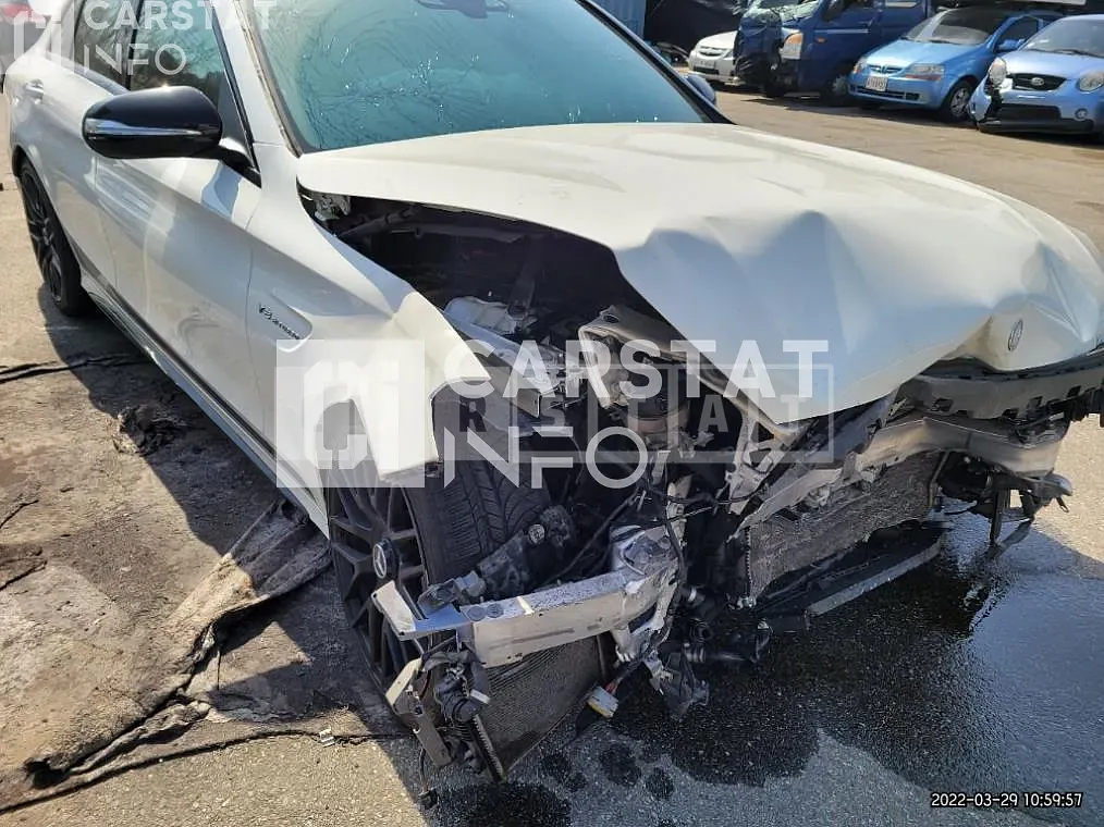 Photo 2 of 29: 2015 Mercedes-Benz AMG C63, VIN WDDWF8GB8FF135348 — Korean insurance auction