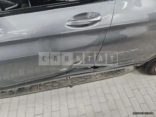 Photo 2 of 12: 2019 Mercedes-Benz GLC350 e 4Matic — Korean insurance auction