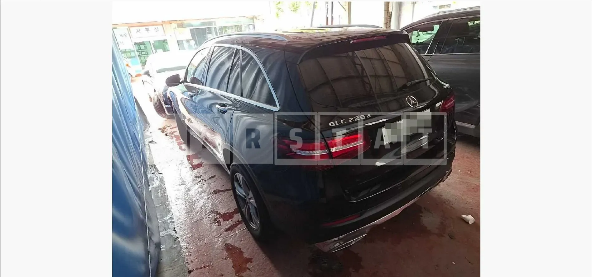 Photo 2 of 18: 2016 Mercedes-Benz GLC220 d 4Matic — Korean insurance auction