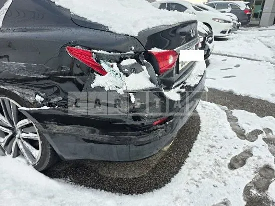 Photo 2 of 12: 2016 Infiniti Q50S Hybrid, VIN JNKAV71E9GM560173 — Korean insurance auction
