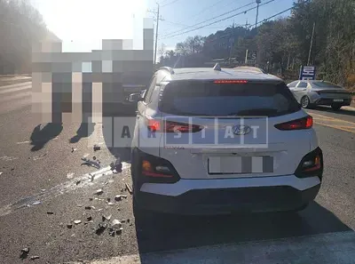 Photo 1 of 5: 2019 Hyundai Kona Gasoline — Korean insurance auction
