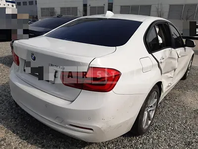 Photo 1 of 9: 2018 BMW 320d, VIN WBA8C5107JA075096 — Korean insurance auction