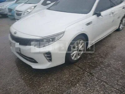 Photo 1 of 47: 2016 Kia K5 Diesel, VIN KNAGX415GGA088454 — Korean insurance auction