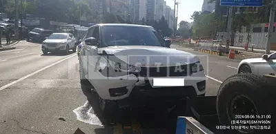 Photo 1 of 8: 2015 Land Rover Range Rover Sports — Korean insurance auction