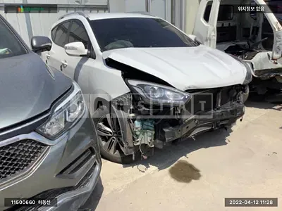 Photo 1 of 12: 2015 Hyundai Tucson, VIN KMHJT81VBFU094395 — Korean insurance auction