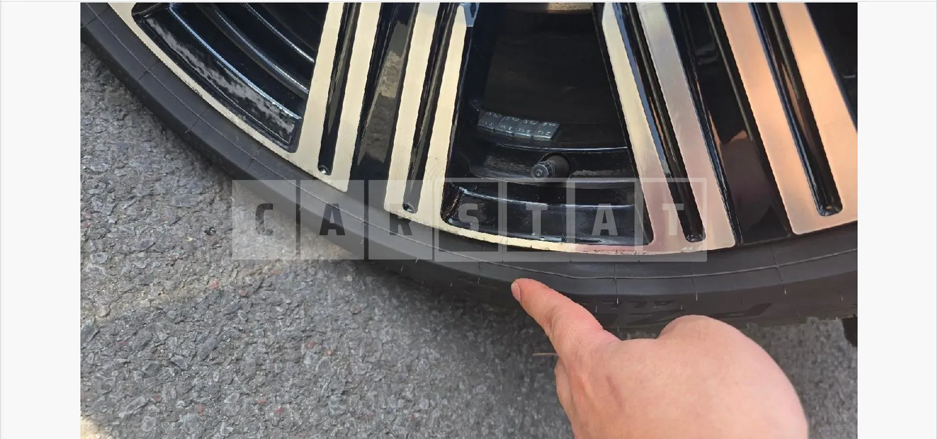Photo 3 of 3: 2022 Volvo (parts) S90T8 AWD Wheels — Korean insurance auction