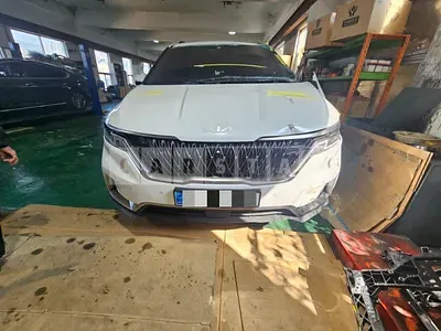 Photo 1 of 62: 2023 Kia Carnivals — Korean insurance auction