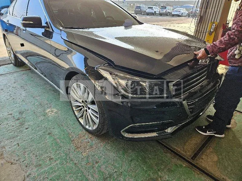 Photo 2 of 5: 2016 Hyundai Genesis /G80, VIN KMHGN41EDHU180171 — Korean insurance auction