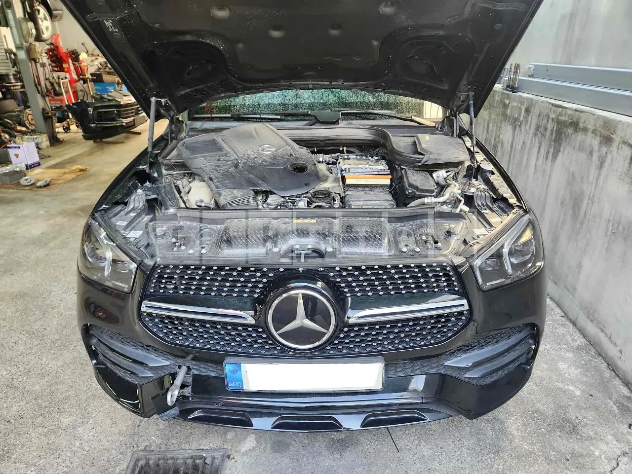 Photo 2 of 19: 2022 Mercedes-Benz GLE400 d 4Matic Coupe, VIN W1NFD2DB7NA761074 — Korean insurance auction