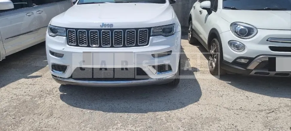 Photo 2 of 33: 2018 Jeep Grand Cherokee 3.0 Diesel Summit, VIN 1C4RJFJM1JC164219 — Korean insurance auction