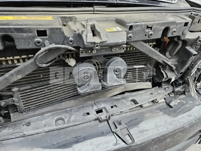 Photo 2 of 21: 2015 Land Rover Discovery 4 3.0d, VIN SALLAAAG6FA752070 — Korean insurance auction