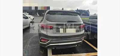 Photo 1 of 11: 2019 Hyundai Santa Fe TM Diesel 2.2 4WD — Korean insurance auction