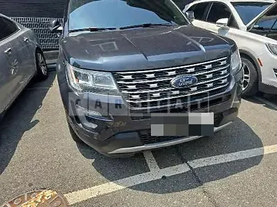 Photo 1 of 9: 2017 Ford Explorer — Korean insurance auction
