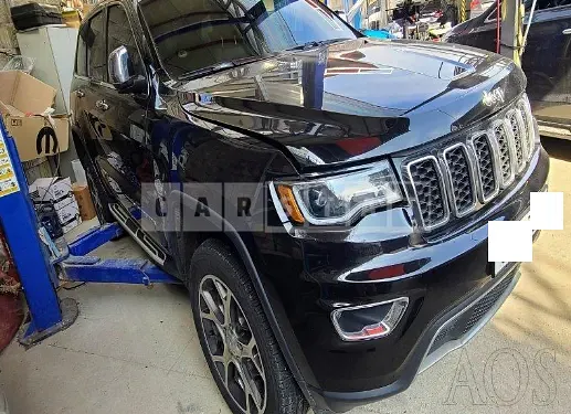 Photo 2 of 10: 2019 Jeep Straw Grand Cherokee, VIN 1C4RJFBG9KC608005 — Korean insurance auction