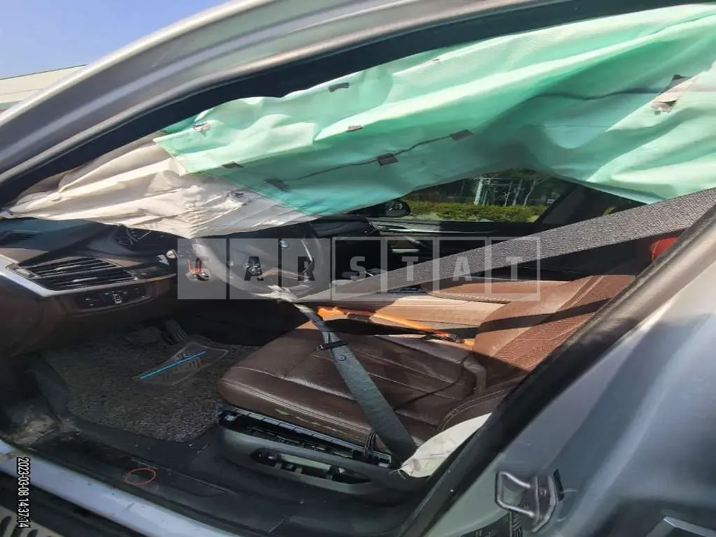 Photo 2 of 7: 2015 BMW X5 xDrive 30d, VIN WBAKS4104F0H59526 — Korean insurance auction