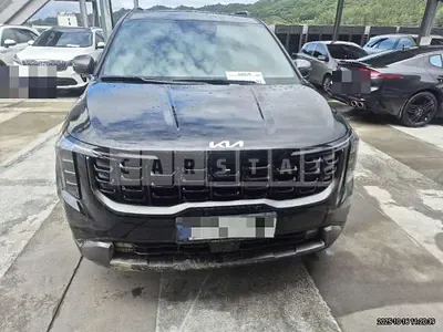 Photo 1 of 43: 2025 Kia Carnivals — Korean insurance auction