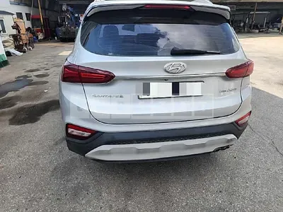 Photo 1 of 27: 2018 Hyundai Santa Fe TM 4WD — Korean insurance auction