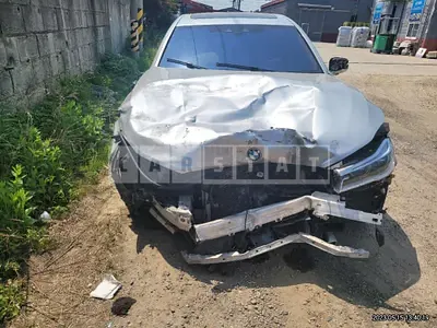 Photo 1 of 16: 2016 BMW 750Li xDrive, VIN WBA7F2100GG523489 — Korean insurance auction