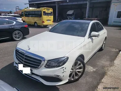Photo 1 of 32: 2017 Mercedes-Benz E300, VIN WDDZF4JBXHA149962 — Korean insurance auction