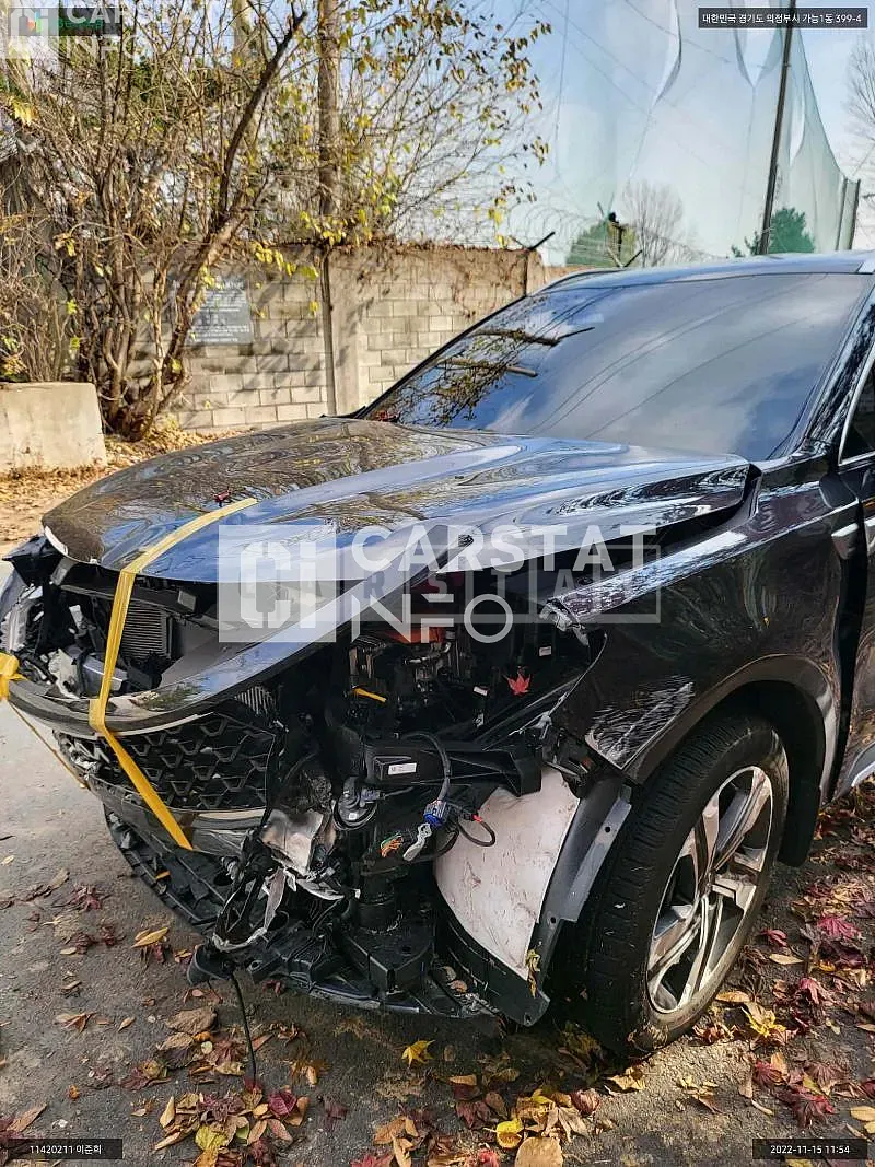 Photo 2 of 19: 2021 Kia Sorento /Hybrid, VIN KNARH81GBNA074947 — Korean insurance auction
