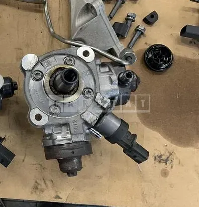 Photo 1 of 1: 2016 BMW Auto Parts X5 High Pressure Pump, VIN WBAKS6108G0N65091 — Korean insurance auction