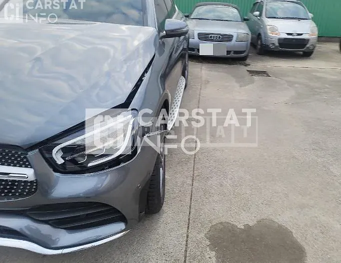 Photo 2 of 45: 2022 Mercedes-Benz GLC300 e 4Matic Coupe, VIN W1N0J5DB3NG068869 — Korean insurance auction