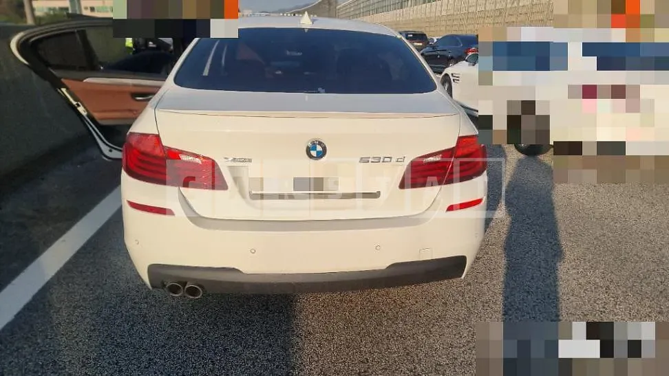 Photo 2 of 5: 2015 BMW 530d xDrive — Korean insurance auction