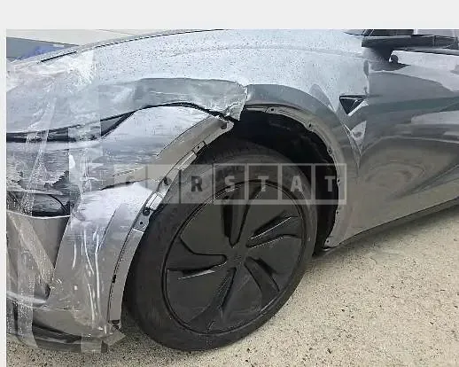 Photo 2 of 9: 2025 Tesla Model Y RWD — Korean insurance auction