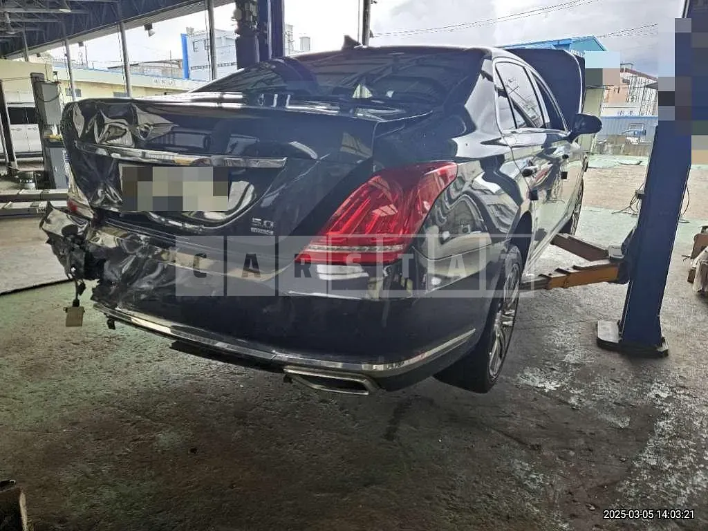 Photo 2 of 16: 2015 Genesis EQ900 3.3T — Korean insurance auction