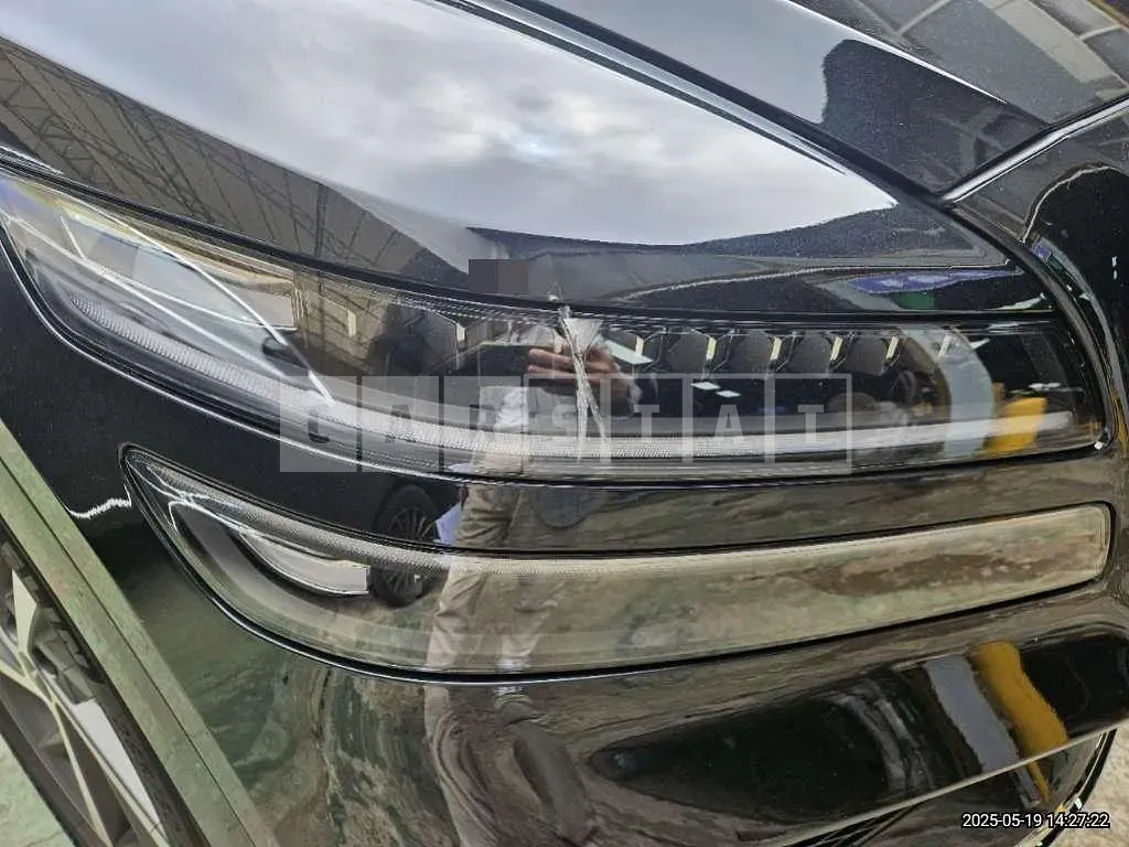 Photo 3 of 3: 2024 Genesis (parts) GV80 Headlamp — Korean insurance auction