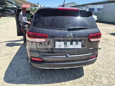 Photo 1 of 15: 2016 Kia Sorento — Korean insurance auction
