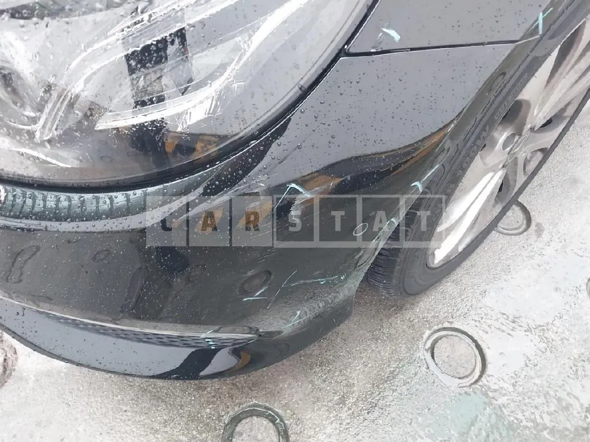 Photo 2 of 4: 2019 Mercedes-Benz (parts) E220 d 4Matic Headlamp — Korean insurance auction