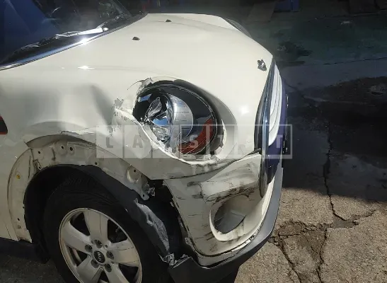 Photo 2 of 5: 2015 MINI Cooper D — Korean insurance auction