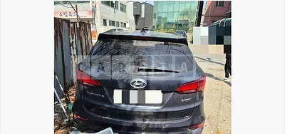 Photo 1 of 15: 2015 Hyundai Santa Fe DM — Korean insurance auction