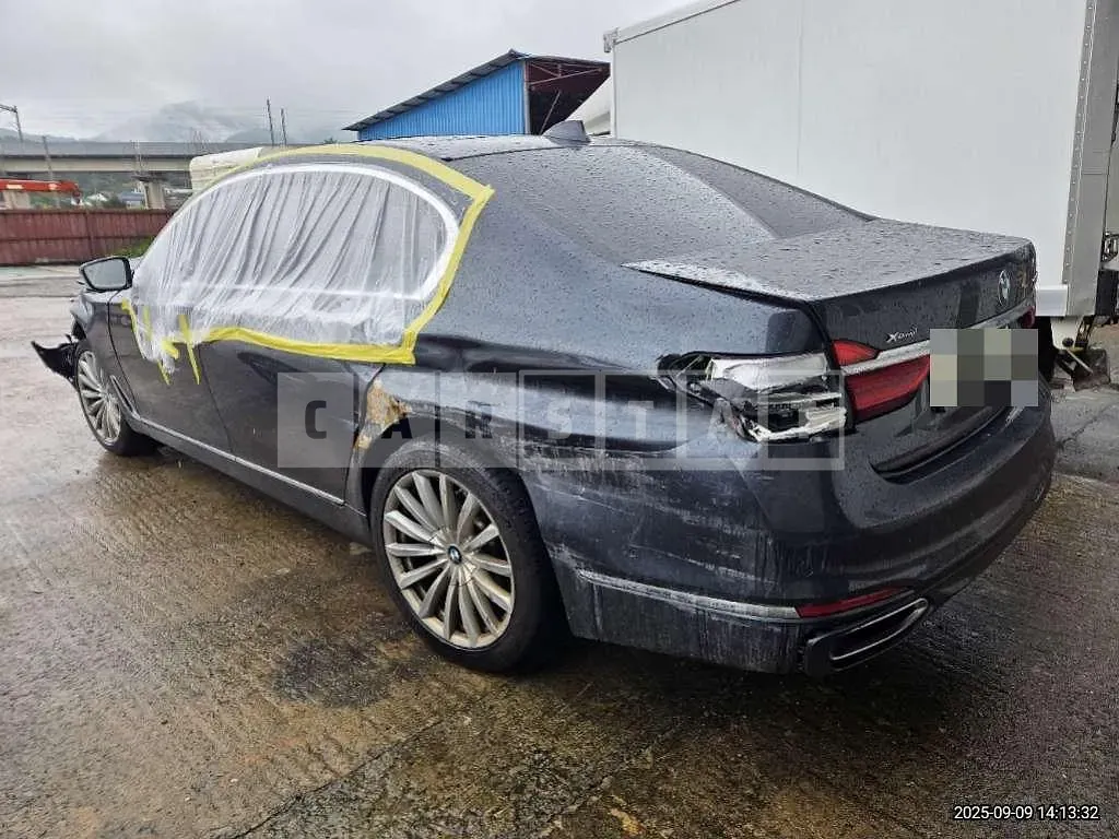 Photo 2 of 20: 2016 BMW 730Ld xDrive — Korean insurance auction
