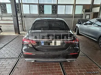 Photo 1 of 76: 2021 Mercedes-Benz E350 4Matic — Korean insurance auction