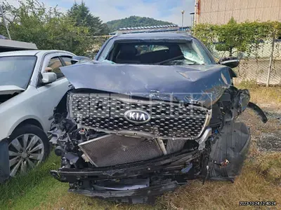 Photo 1 of 12: 2015 Kia Sorento, VIN KNAPH81ABFA063649 — Korean insurance auction