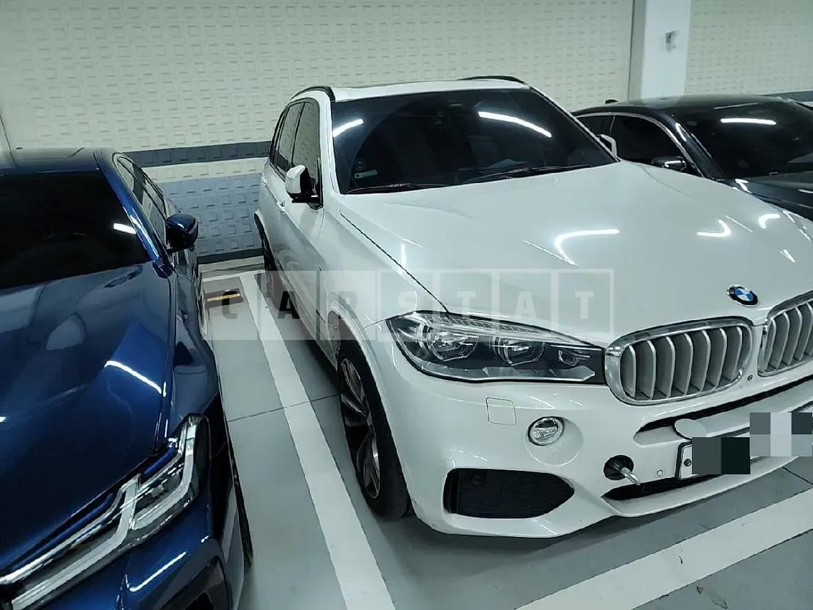 Photo 2 of 10: 2015 BMW X5 xDrive40d, VIN WBAKS6101F0N59714 — Korean insurance auction