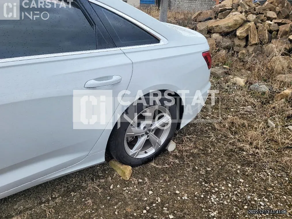 Photo 2 of 6: 2020 Audi A6 45 TFSI quattro — Korean insurance auction