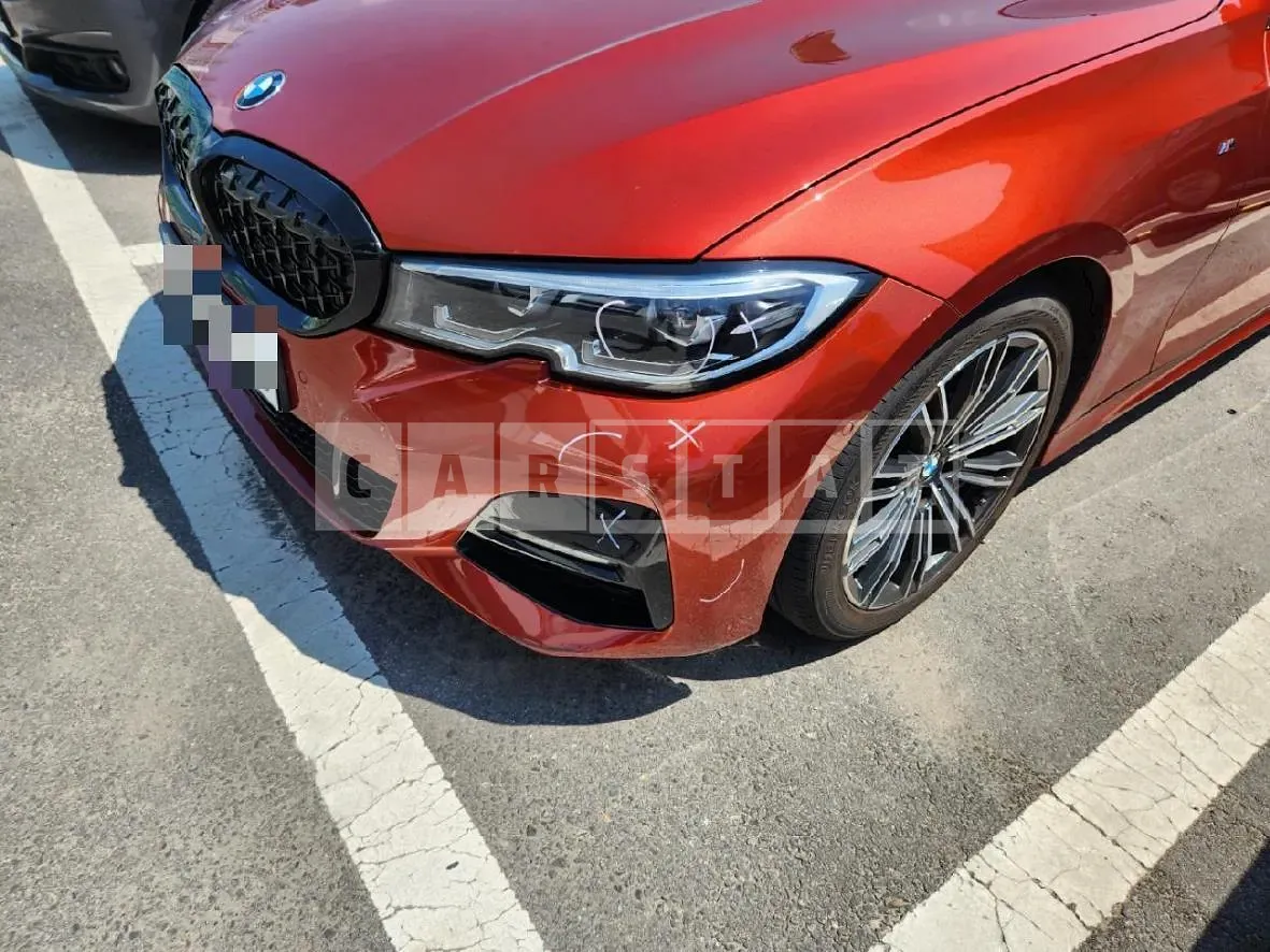 Photo 3 of 3: 2021 BMW (parts) 320i Light — Korean insurance auction