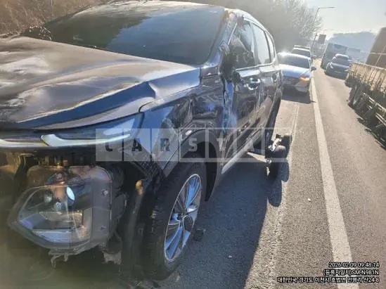 Photo 2 of 8: 2022 Hyundai Santa Fe, VIN KMHS281ABLU258984 — Korean insurance auction