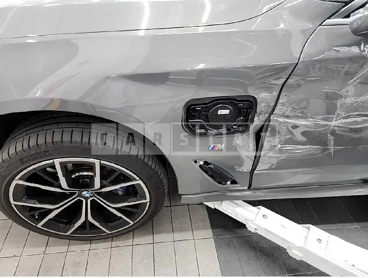 Photo 2 of 9: 2021 BMW 530e, VIN WBA51AG03MCH21321 — Korean insurance auction